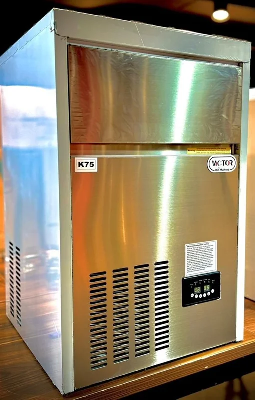 یخ ساز 30 کیلویی مکعبی ویکتور - VICTOR K35
